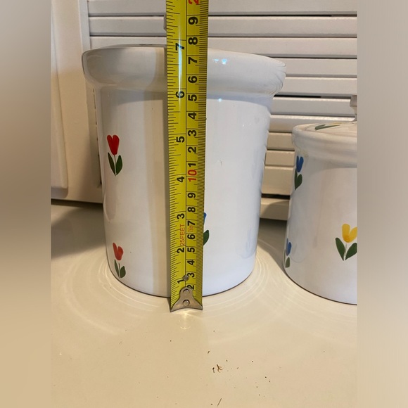 Vintage Tulip Canisters Set Of 3 With Lids Made in Italy Pottery Glazed - Picture 6 of 10